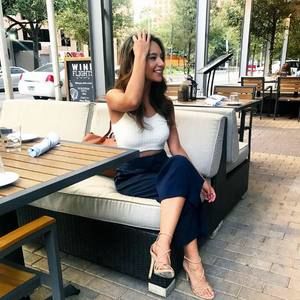 Meet your Posher, Viviana